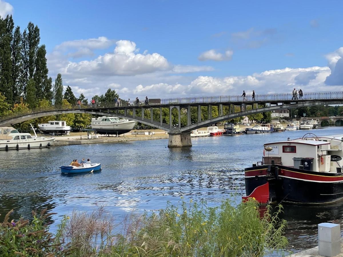 Appartement Le Cadet Roussel Auxerre Les Quais Экстерьер фото